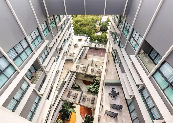 Apartahotel 2022 Modern Steps To The Ocean W/ Hot Tub 4*