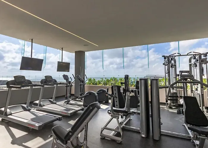 Apartahotel 2022 Modern Steps To The Ocean W/ Hot Tub Playa del Carmen