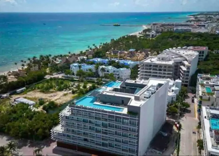 Apartahotel 2022 Modern Steps To The Ocean W/ Hot Tub Playa del Carmen