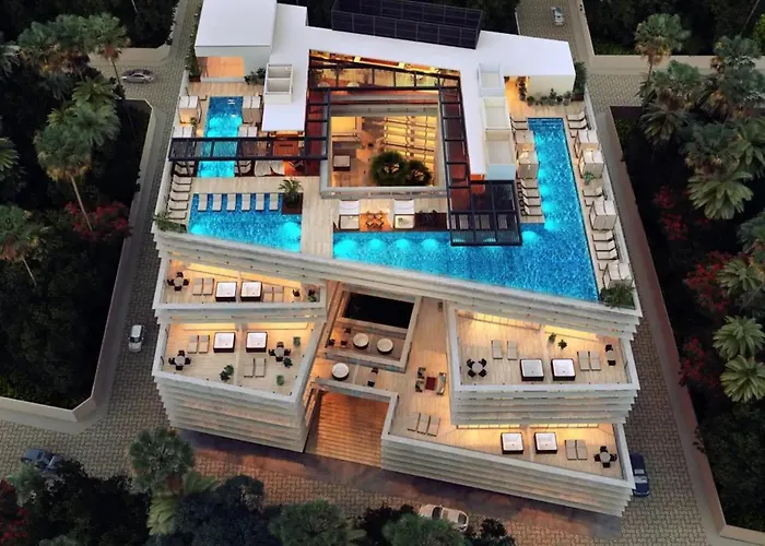 2022 Modern Steps To The Ocean W/ Hot Tub Apartahotel